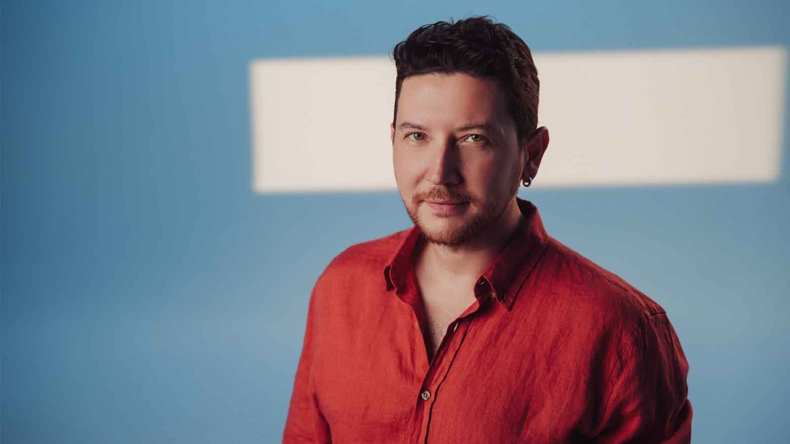 Müzikseverlere EmreMu’dan Duygusal Bir Hediye: “Sevda Beyazı”