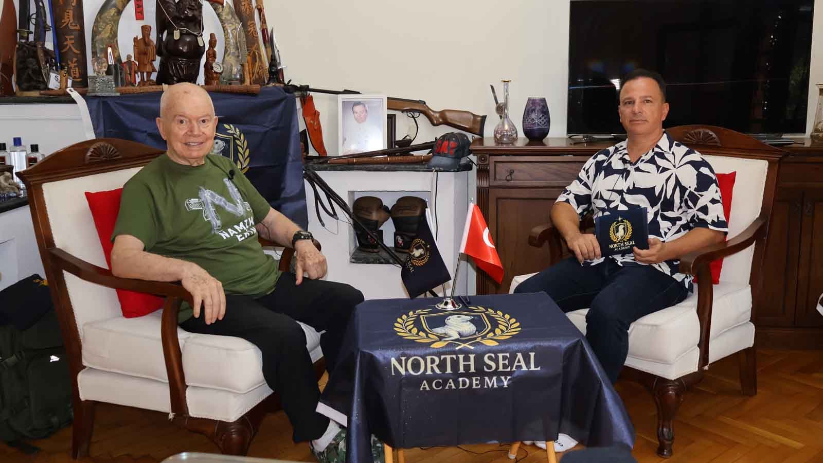 SAT Komandosu, Rekortmen, Yazar: Namık Ekin’in Hayat Hikayesi North Seal Academy’de