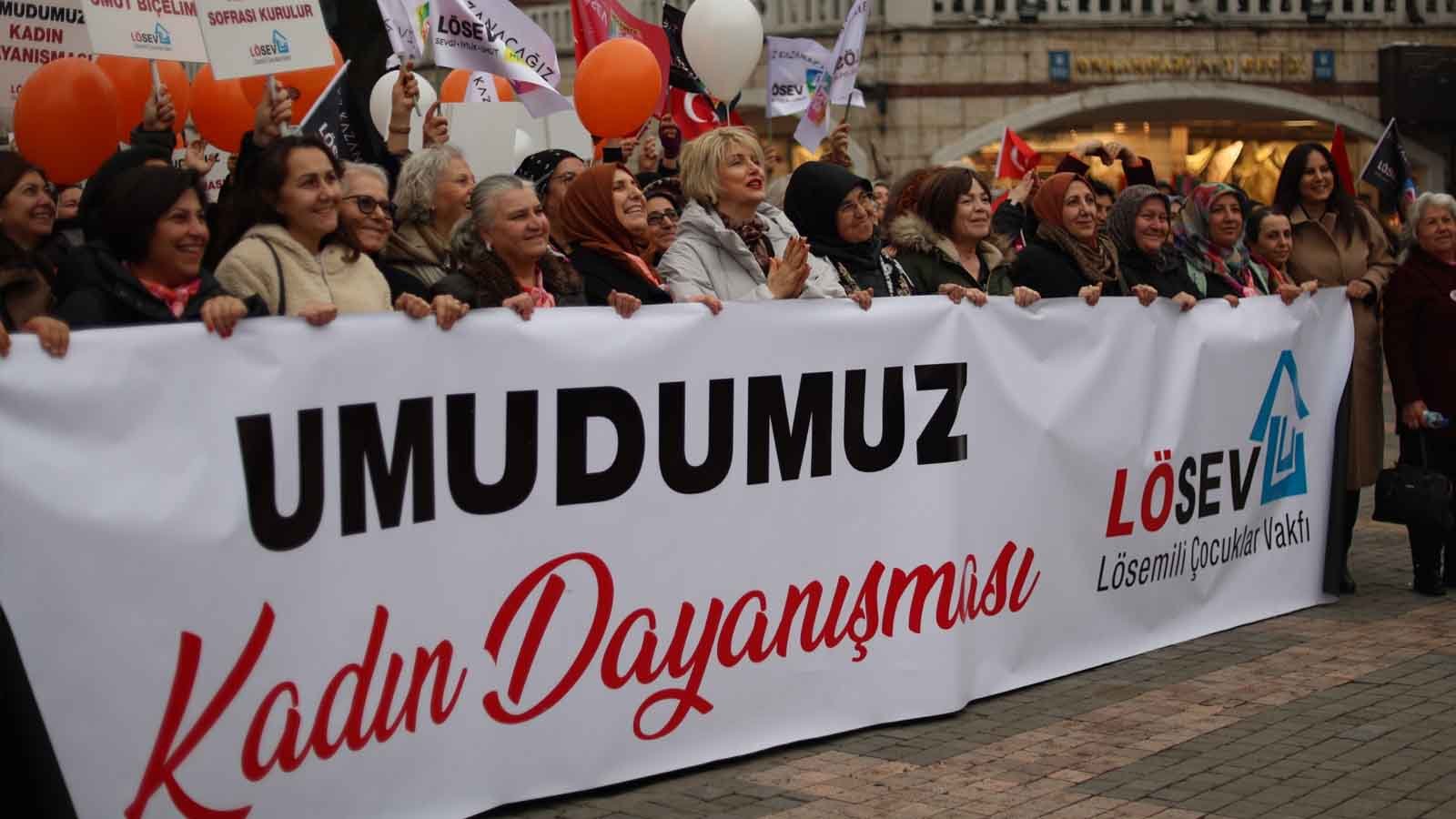 LÖSEV, Kanser Mücadelesinde Kadın Gücünü Anlatmak İçin Türkiye Yolunda Sıradaki Durak Bursa'ydı